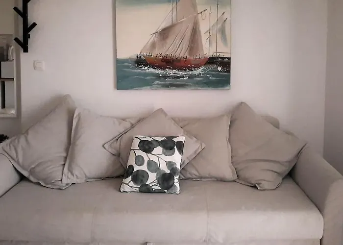 Walk To The From A Cool And Modern 아파트 흐바르